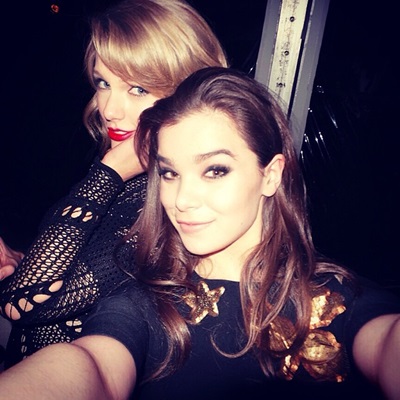 Hailee Steinfeld & Taylor Swift2